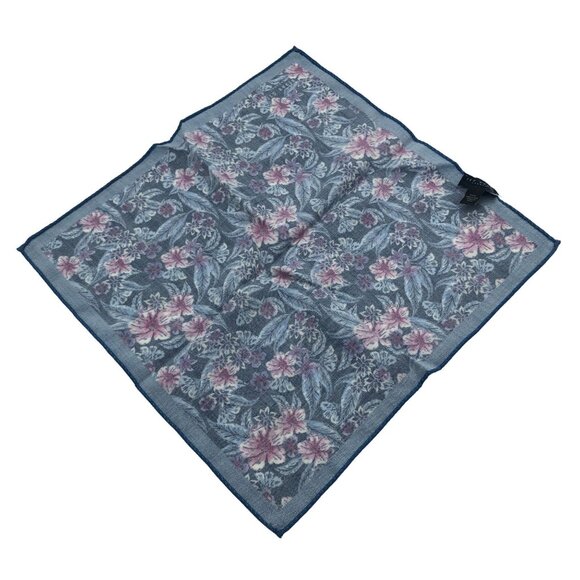 Ted Baker Mens Floral Wool & Silk Pocket Square - One Size Measures 12" x 12" - Picture 2 of 3